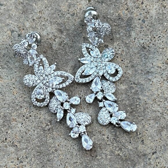 Silver Crystal Butterfly Dangle Earrings - Picture 1 of 3